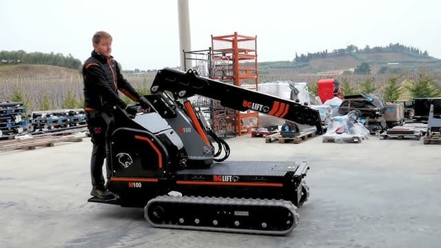 BG Lift M100 compacte rupshijskraan voor bouwplaatsen