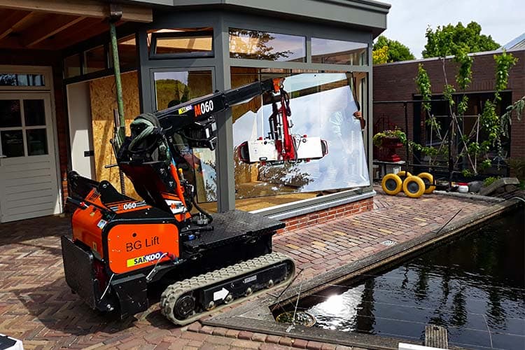 BG Lift M060 voor hijsen en plaatsen BG Lift M060 minikraan voor het hijsen en plaatsen van materialen