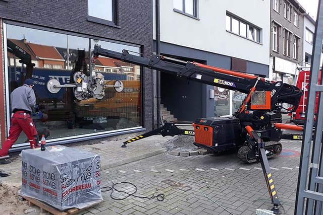 BG Lift M250 minihijskraan BG Lift M250 minihijskraan voor zwaar hijswerk