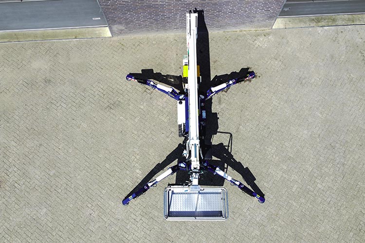 Cela DT Crawler 22 image 8