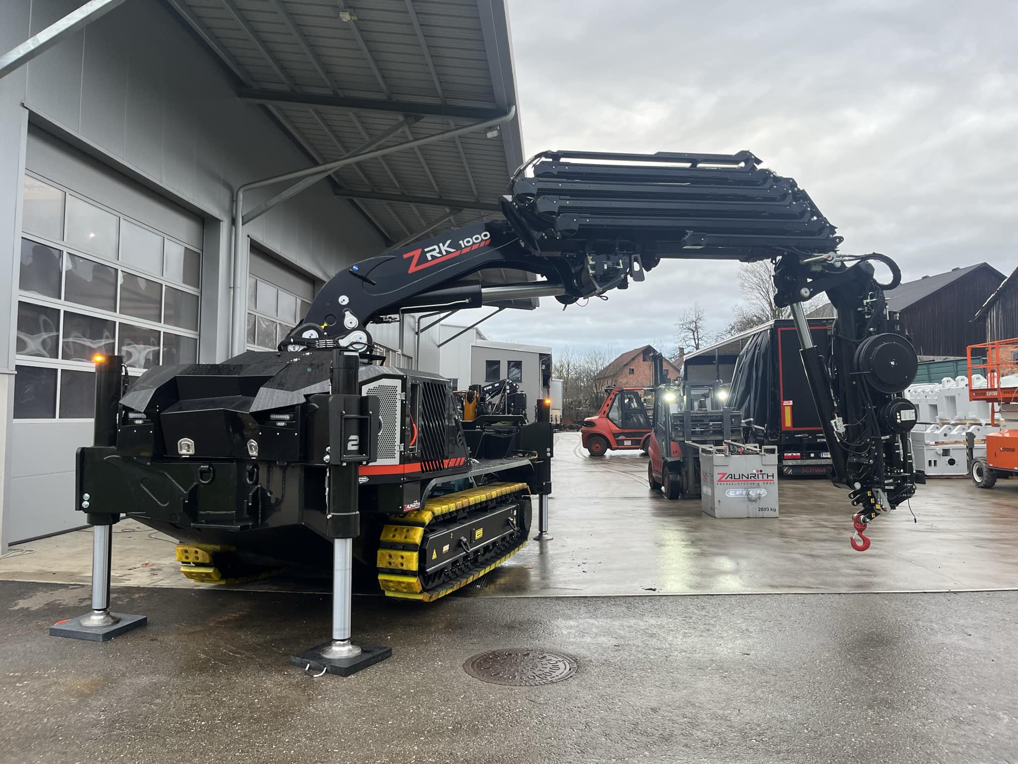 Zaunrith ZRK1000 rupshijskraan Zaunrith ZRK1000 compacte rupshijskraan voor zwaar hijswerk